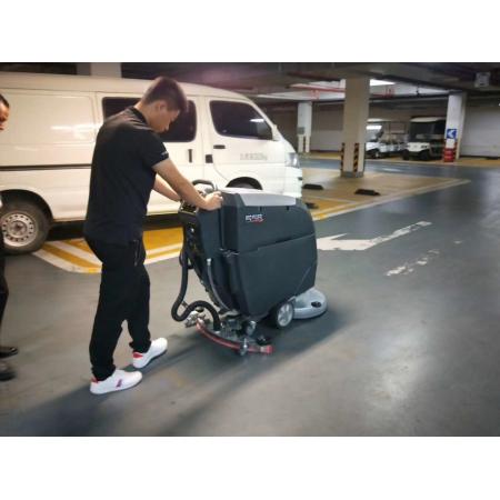 walk behind floor sweeper scrubber