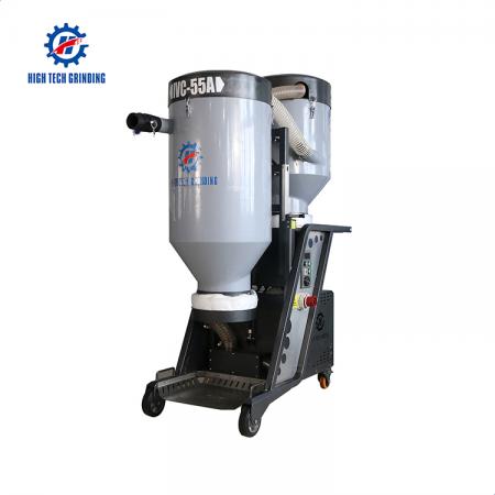 Automatic industrial vacuum cleaner