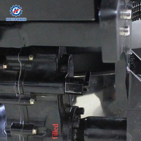 Semi-automatic floor grinding machine